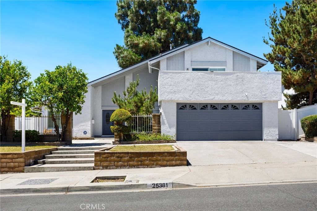 MLS #PW25243950 image #0