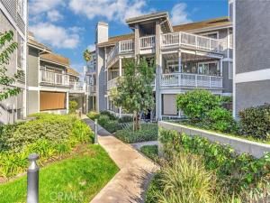 MLS #PW25244046 image #0