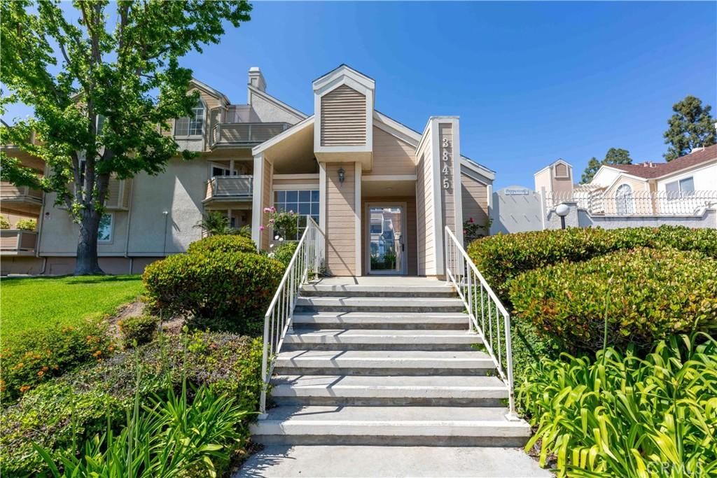 MLS #PW25245507 image #0