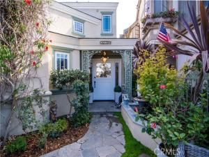 MLS #PW25246351 image #0