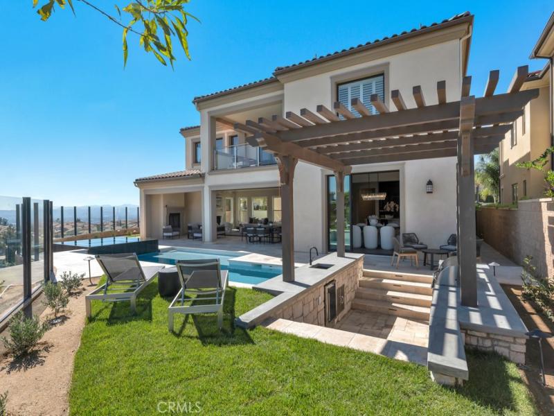 MLS #PW25248038 image #0