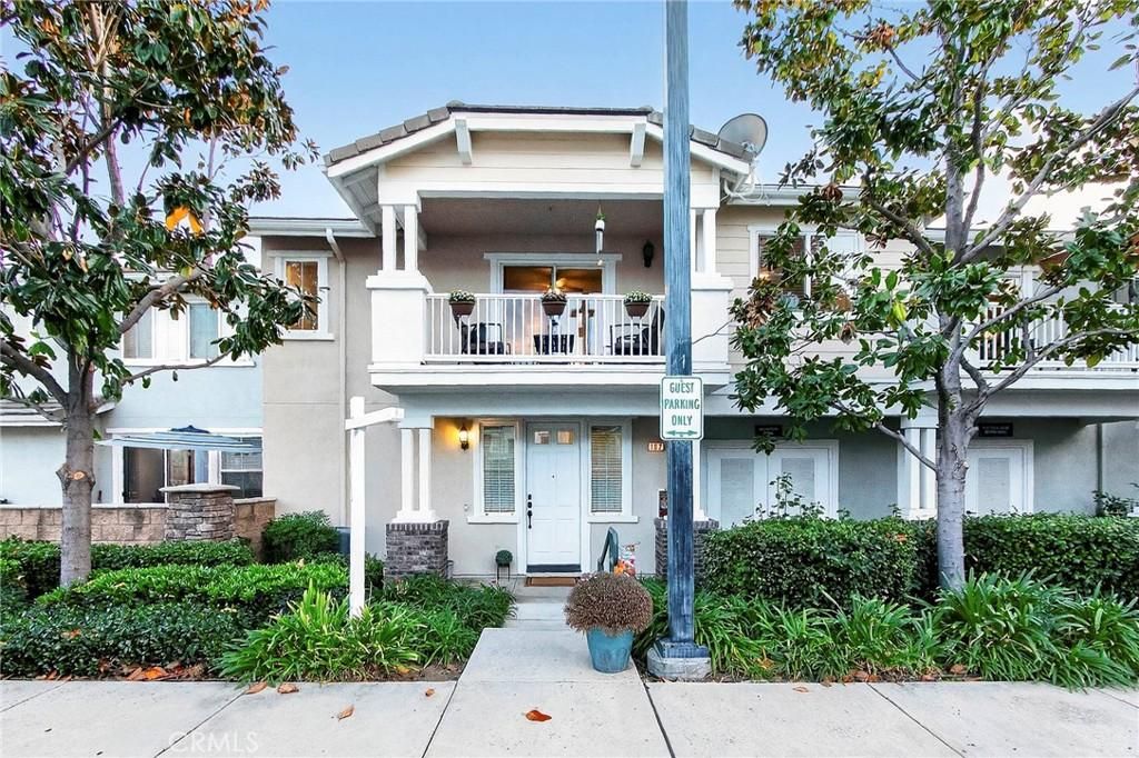 MLS #PW25251126 image #0