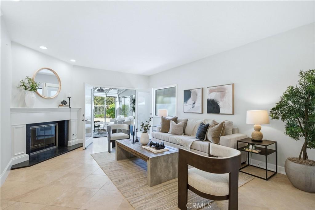 MLS #PW25251990 image #0