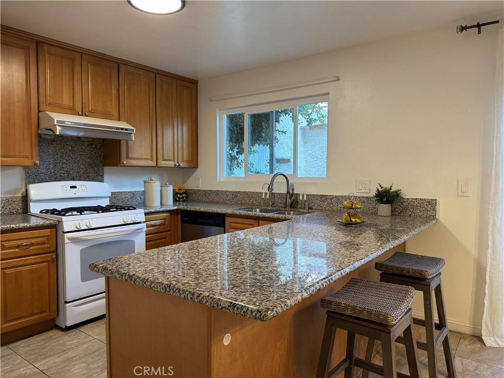 MLS #PW25253004 image #0