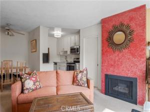 MLS #PW25255708 image #0