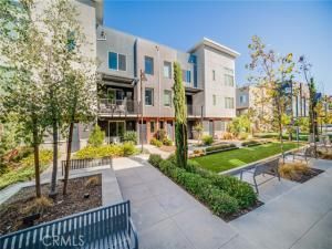 MLS #PW25256046 image #0