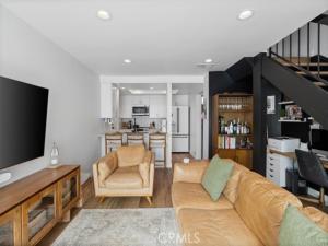 MLS #PW25257952 image #0