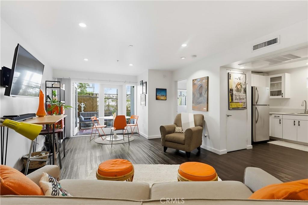 MLS #PW25258484 image #0