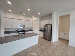 MLS #PW25258494 image #0