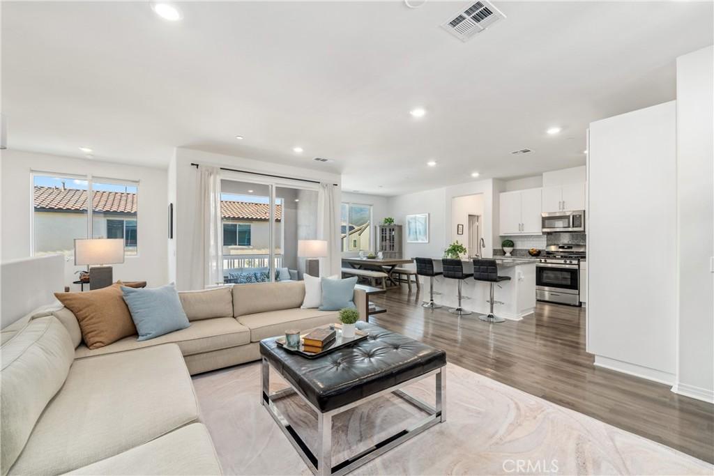 MLS #PW25258596 image #0