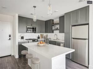 MLS #PW25259255 image #0