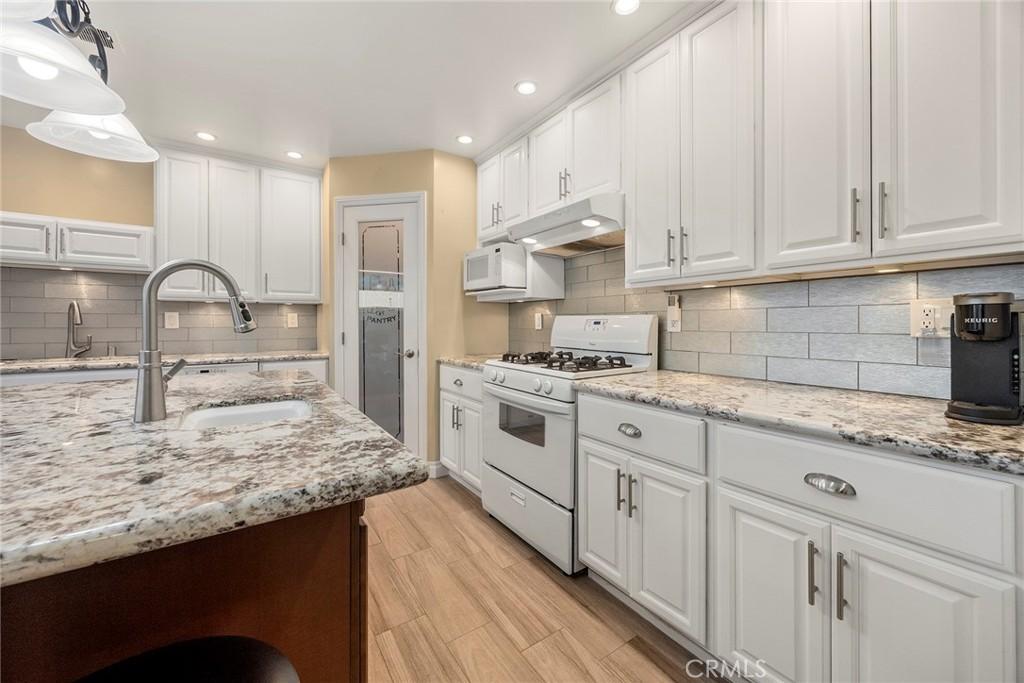 MLS #PW25260106 image #0