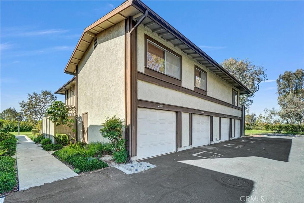 MLS #PW25260190 image #0