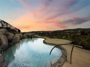 MLS #PW25261261 image #0