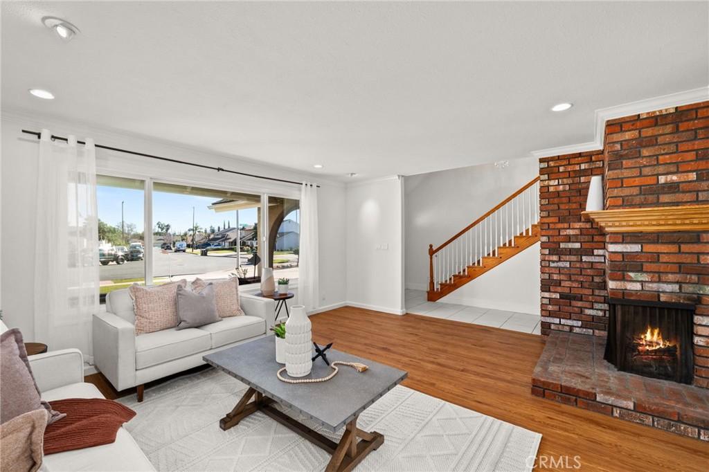 MLS #PW25261459 image #0