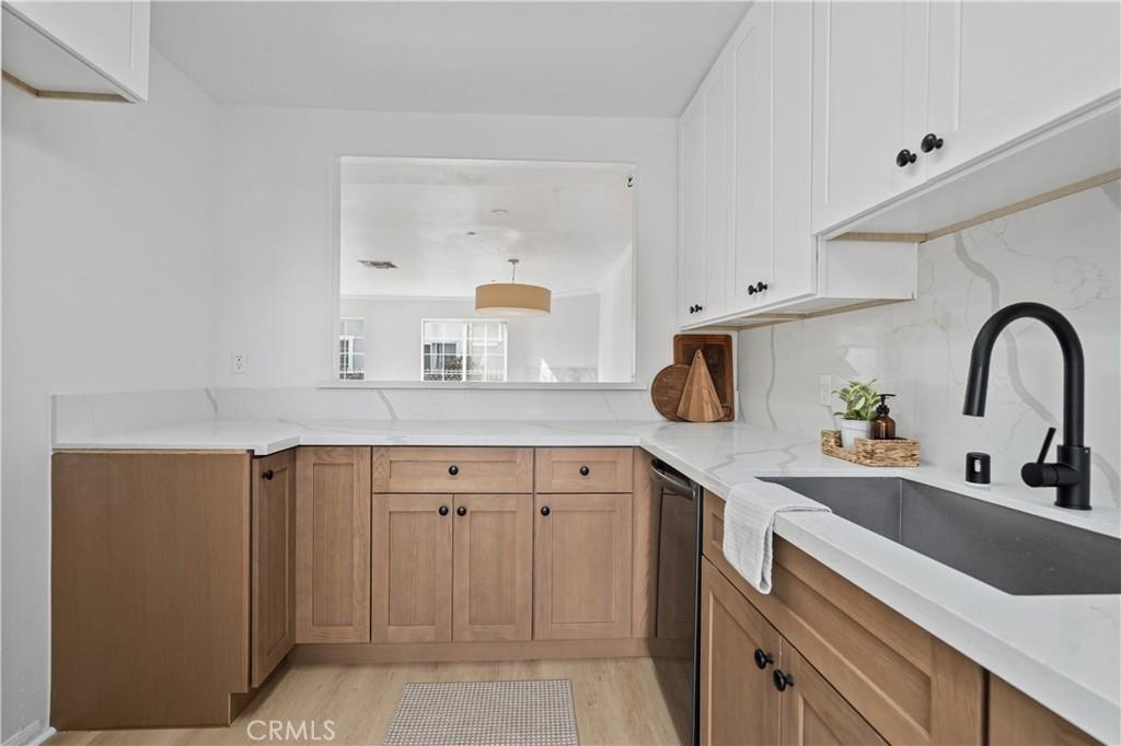 MLS #PW25262279 image #0