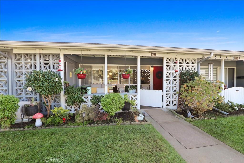 MLS #PW25263258 image #0