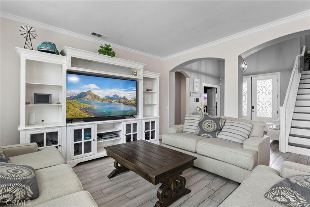 MLS #PW25263336 image #0