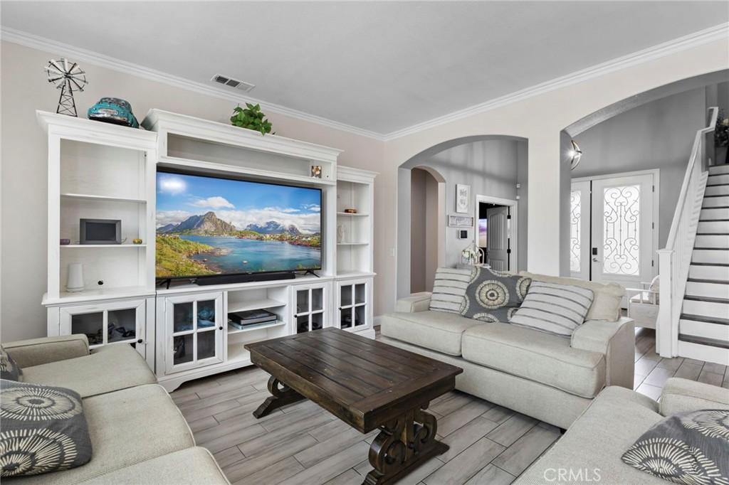 MLS #PW25263336 image #0