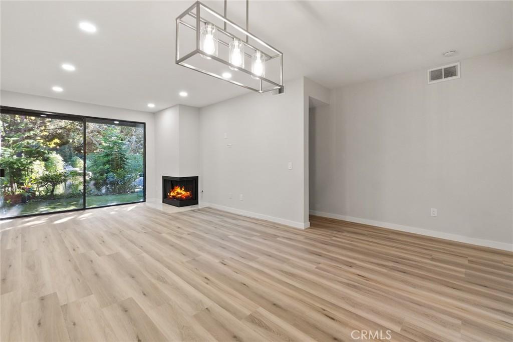 MLS #PW25263339 image #0