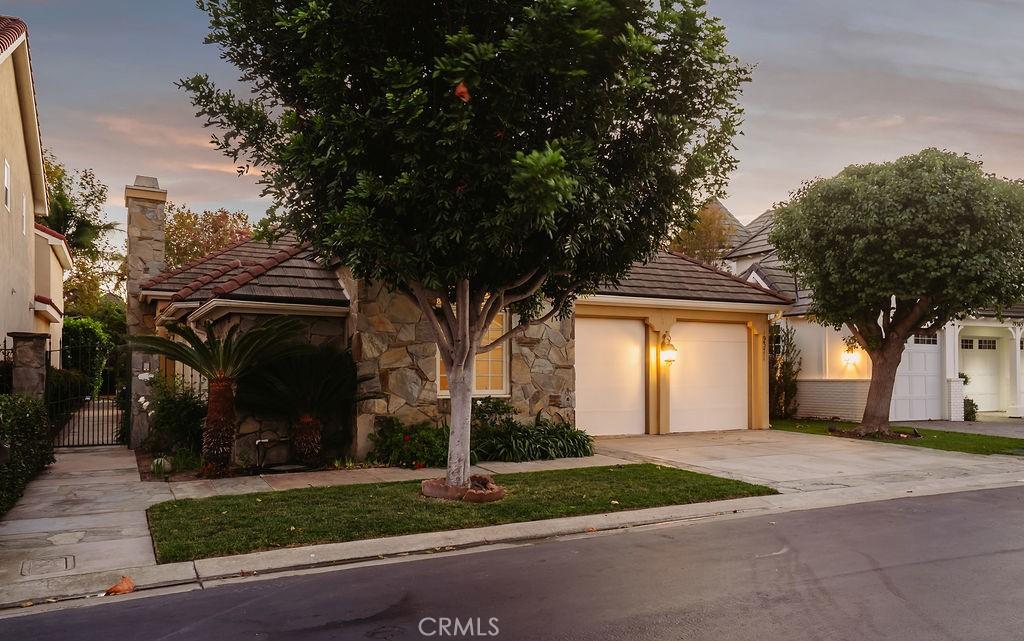 MLS #PW25263832 image #0