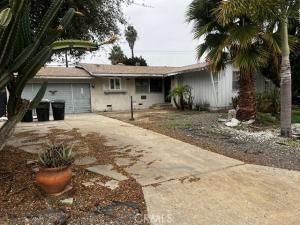 MLS #PW25264106 image #0