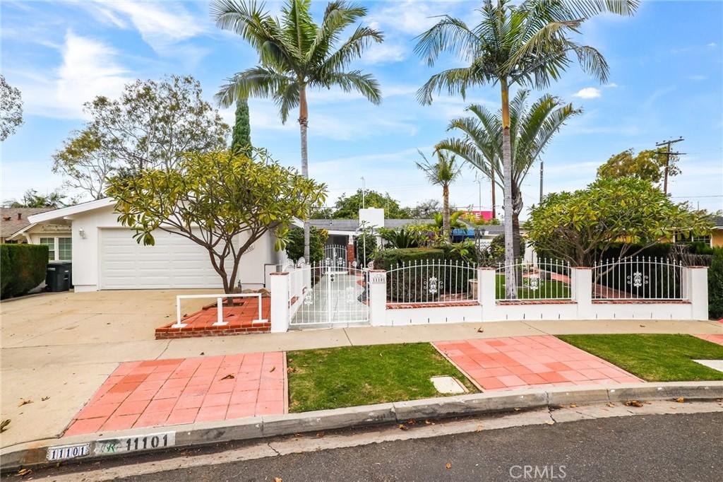 MLS #PW25264440 image #0