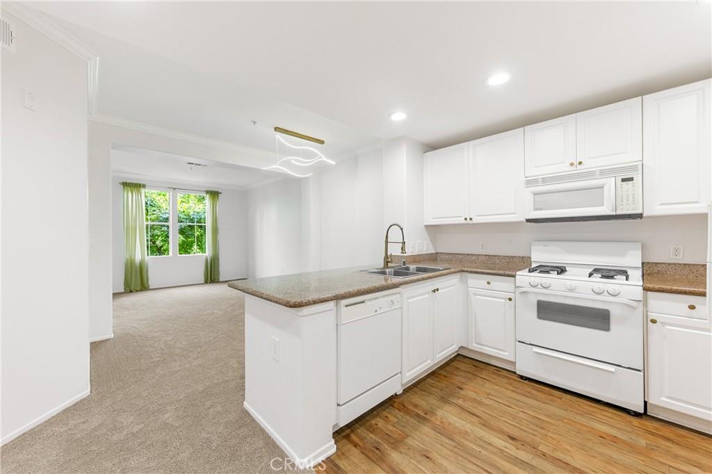 MLS #PW25265339 image #0