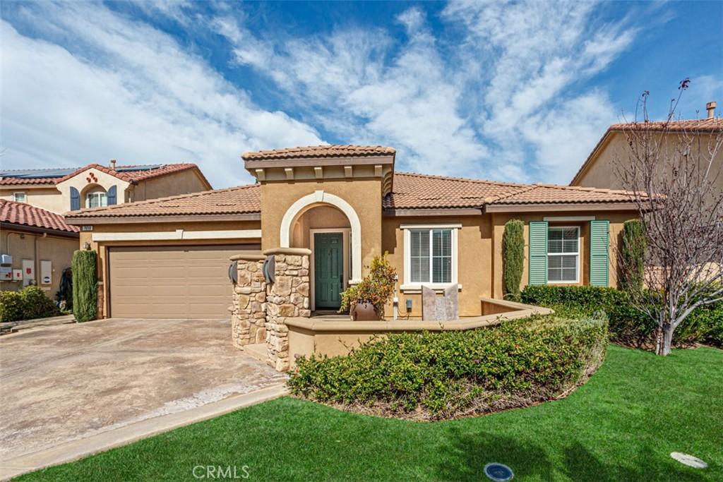 MLS #PW25265534 image #0