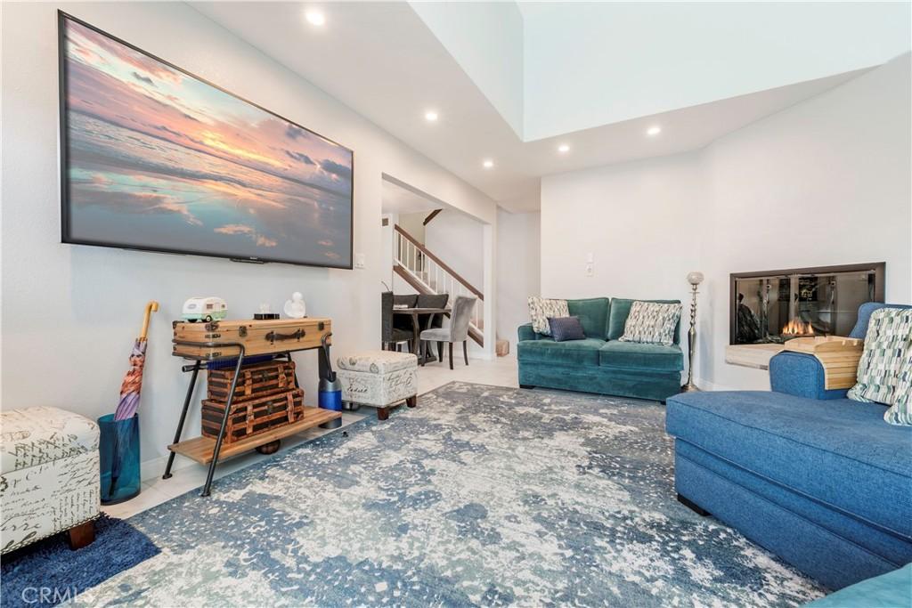 MLS #PW25266590 image #0