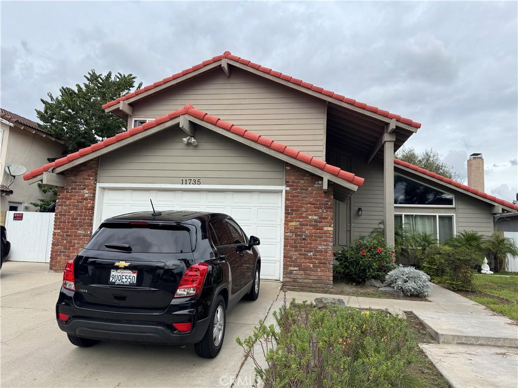 MLS #PW25268787 image #0