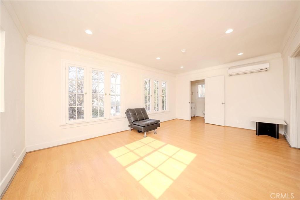 MLS #PW25269471 image #0