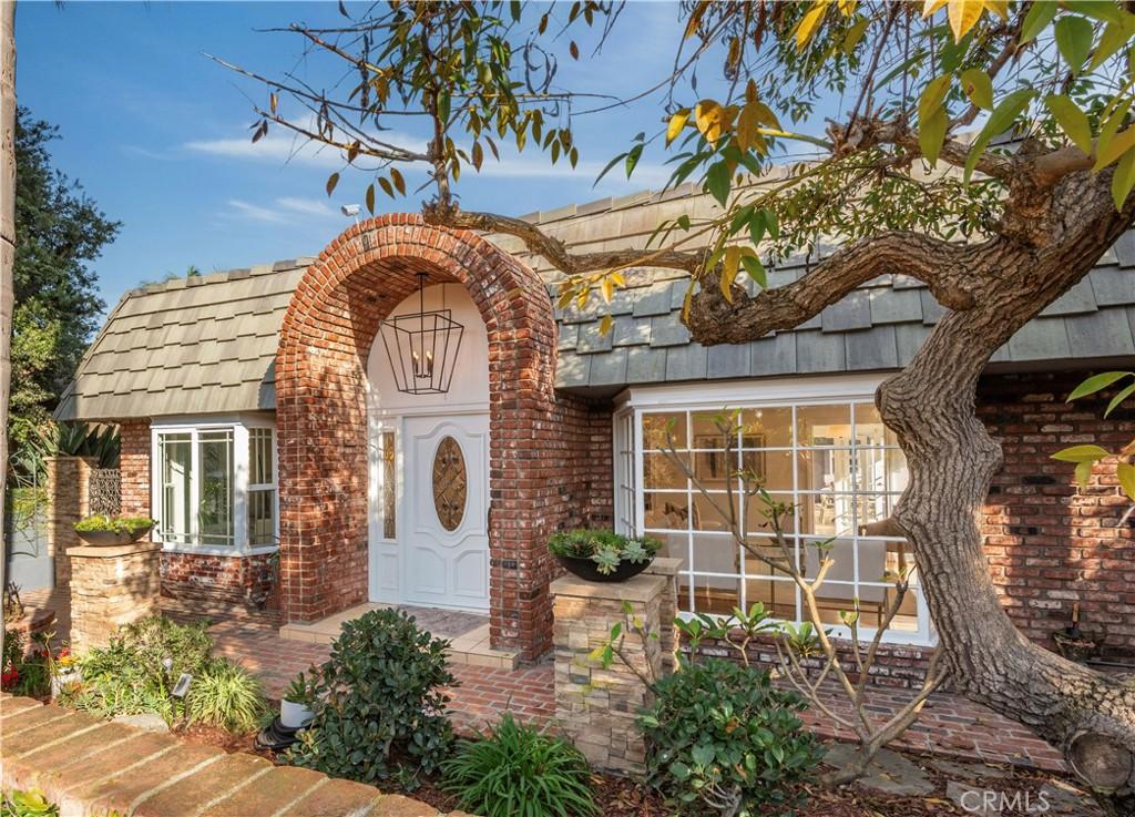 MLS #PW25270376 image #0