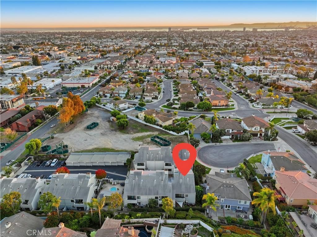 MLS #PW25270704 image #0