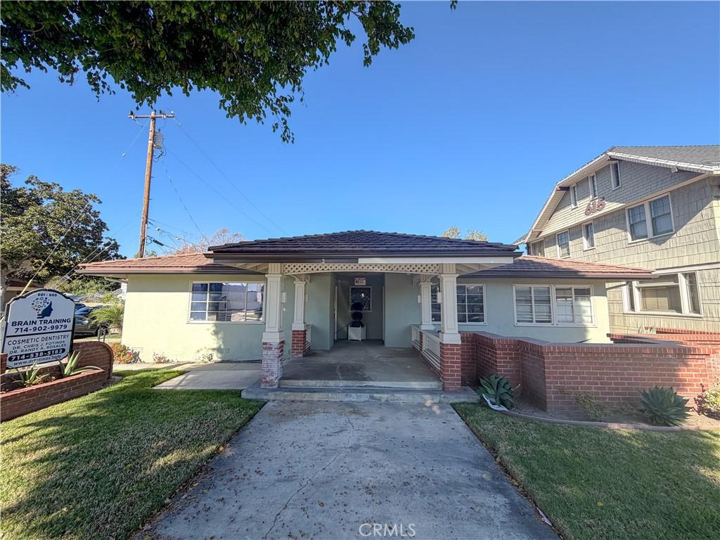 601 E Chapman AV Orange CA 92866 | MLS #PW25271653 45 MLS #PW25271653 image #0