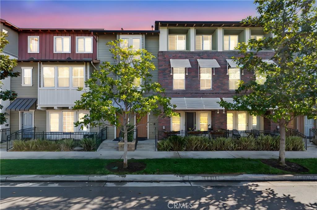 MLS #PW25273253 image #0