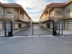 MLS #PW25275838 image #0