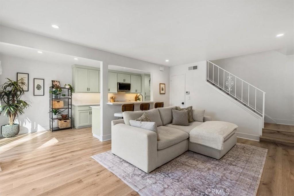 MLS #PW25277576 image #0