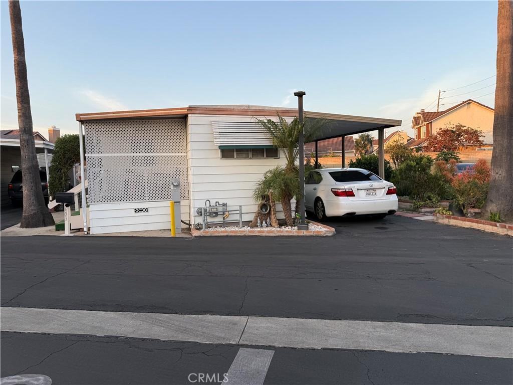 MLS #PW25278286 image #0