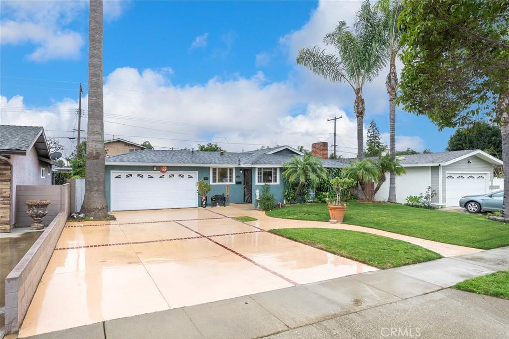 MLS #PW25278308 image #0