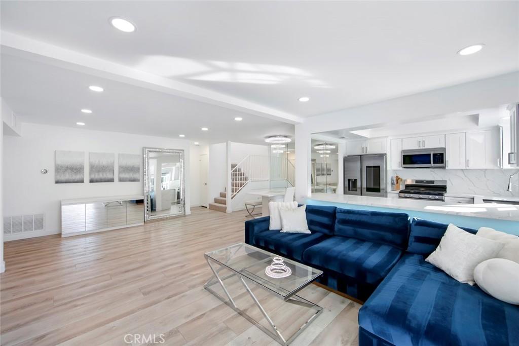 MLS #PW25278323 image #0