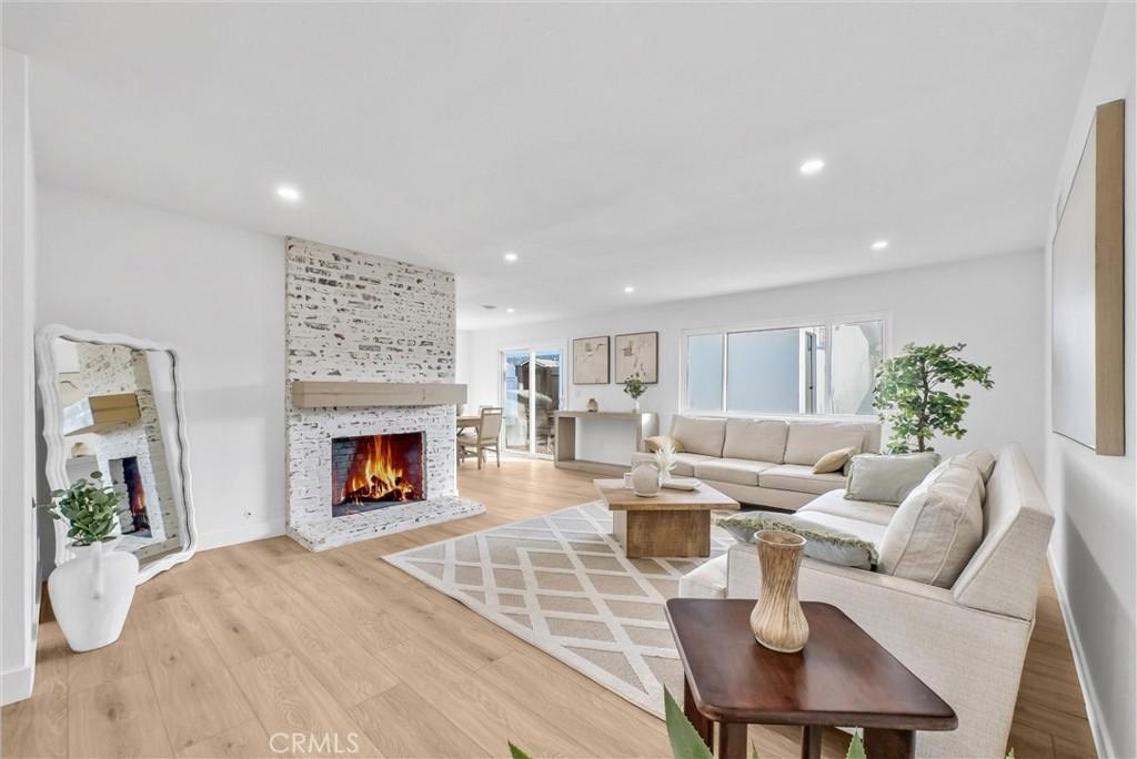 MLS #PW25278921 image #0