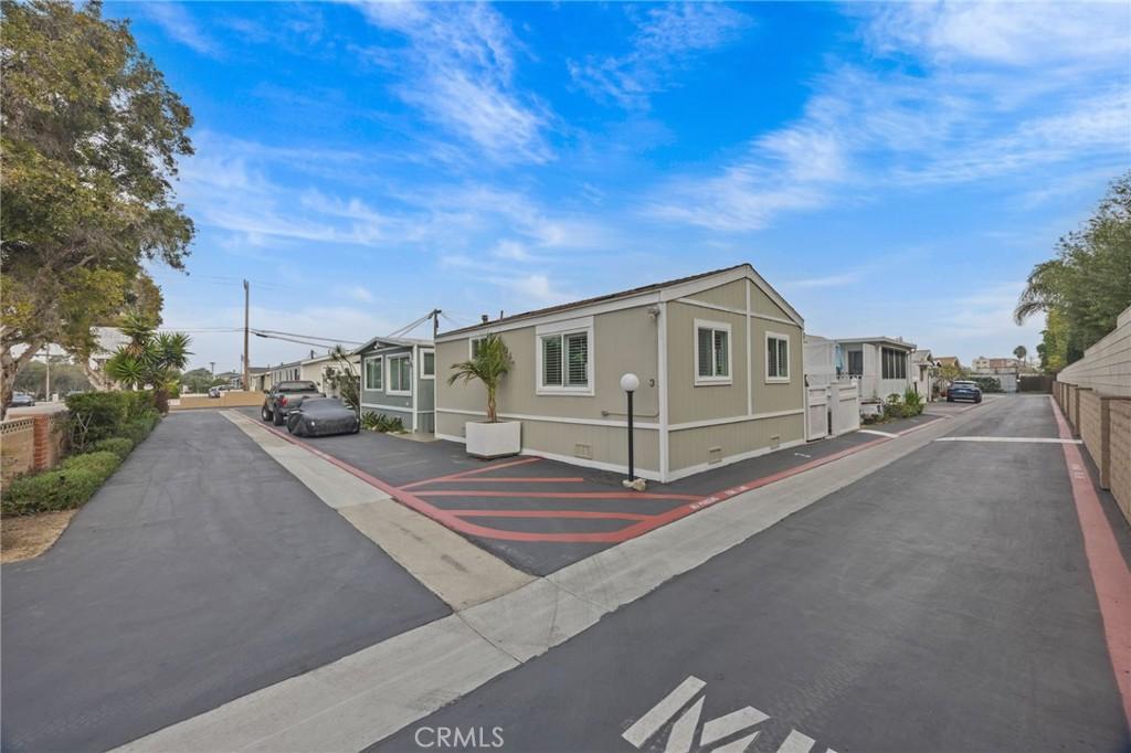 MLS #PW25279963 image #0