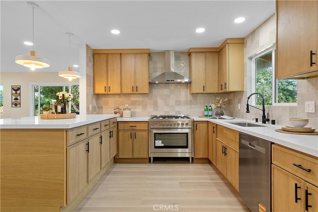 MLS #PW25280739 image #0