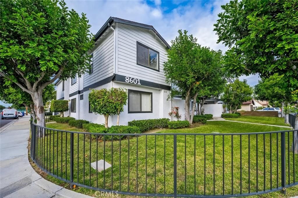 MLS #PW25281883 image #0