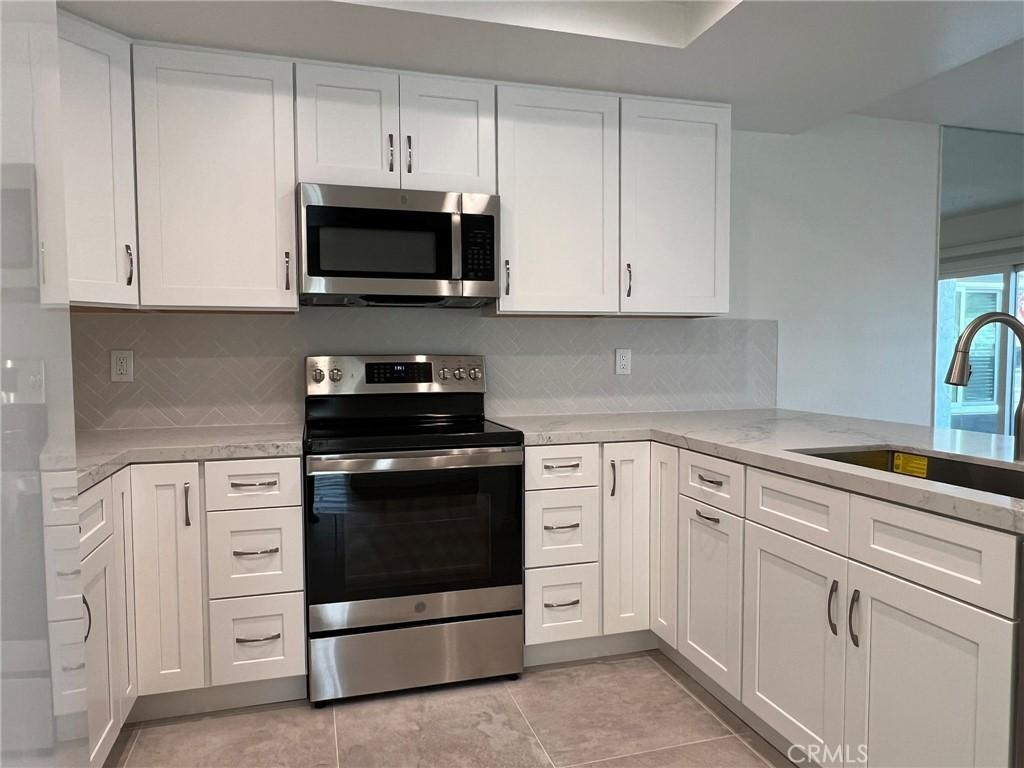 MLS #PW25282124 image #0