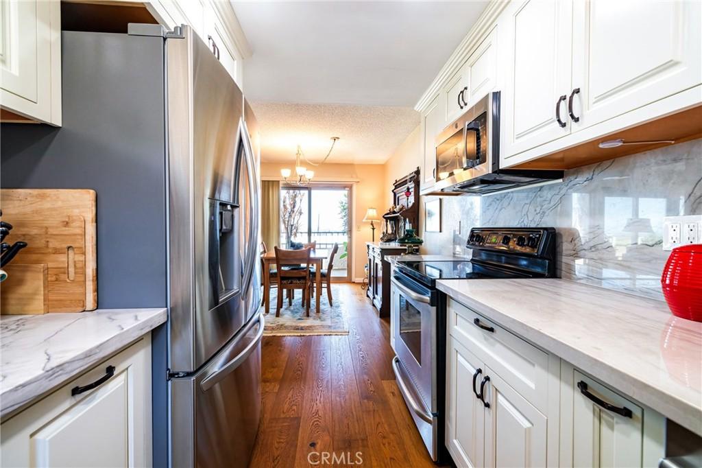 MLS #PW25282381 image #0