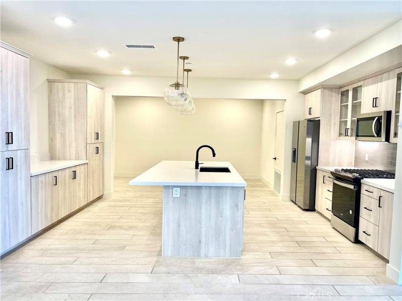 MLS #PW26001951 image #0