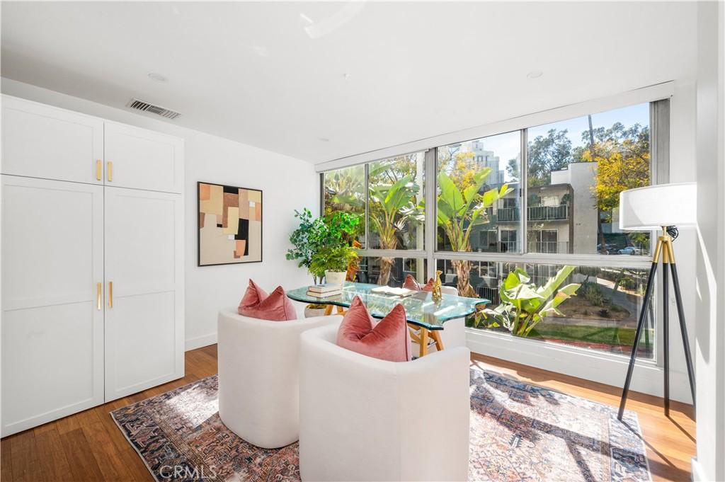 MLS #PW26003107 image #0