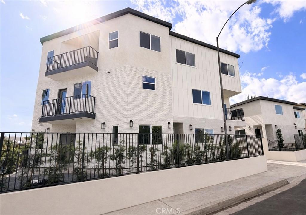 MLS #PW26046521 img 0